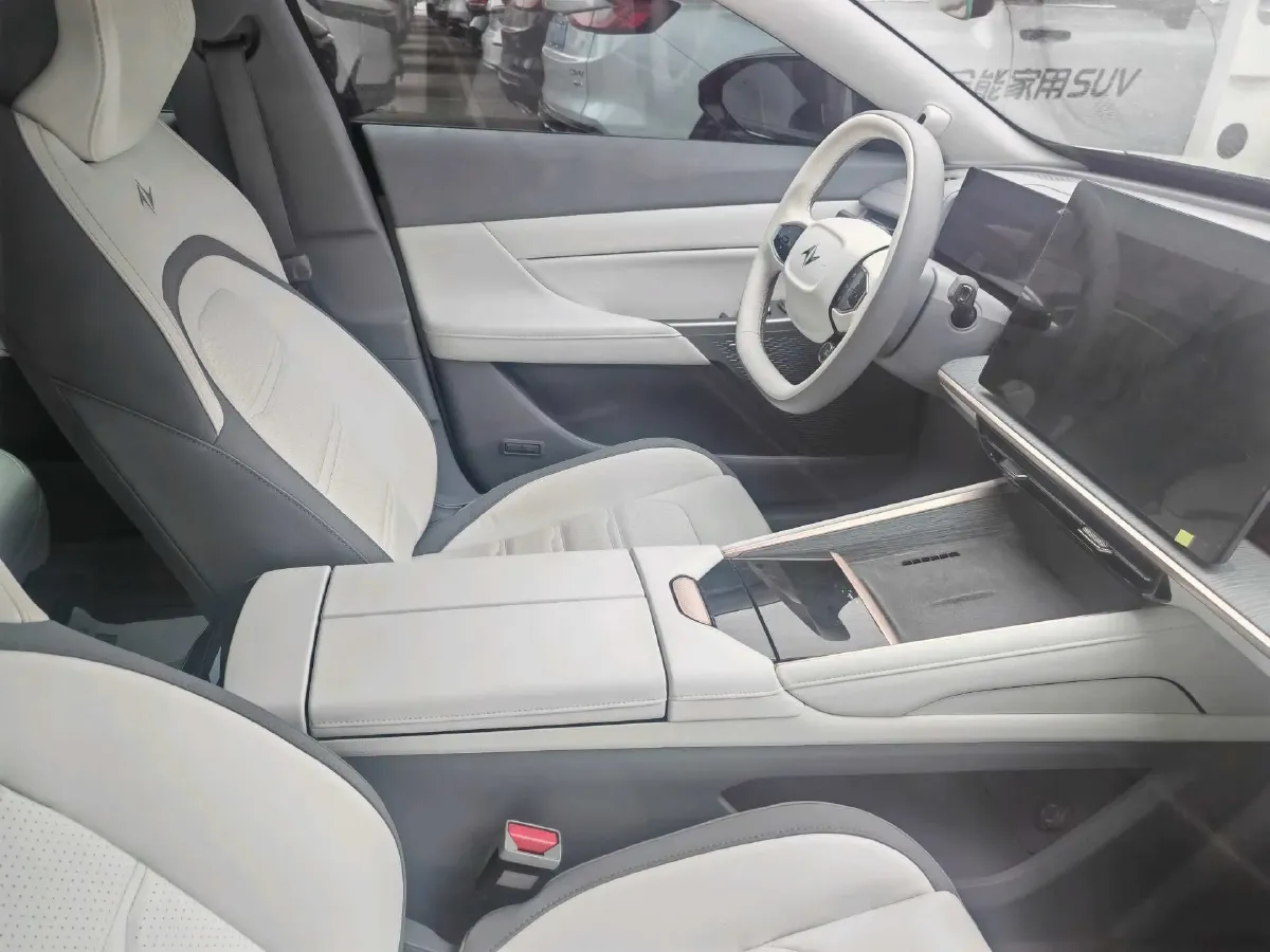 2024 DongFeng eπ eπ007 BEV 70.26KWH,autocango,china used car exporter,china ev exporter,chinese used car exporter,chinese used ev exporter