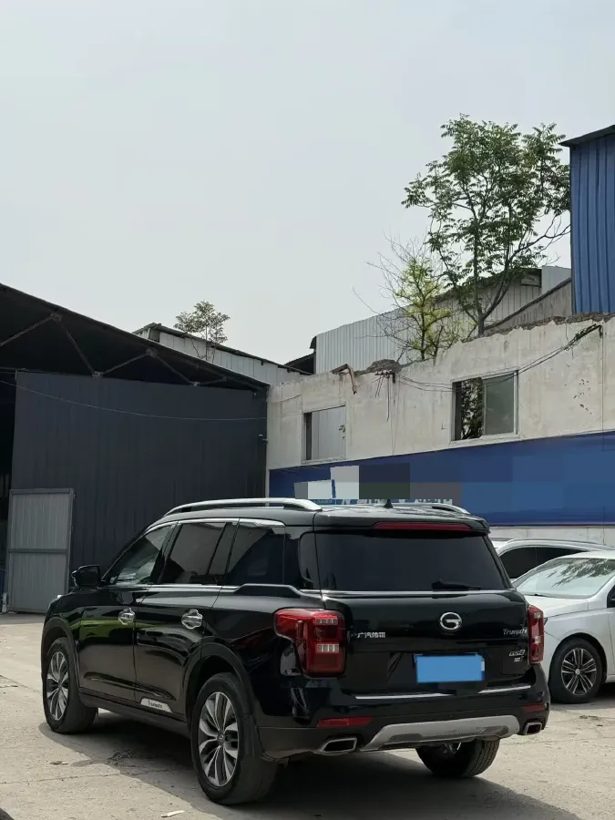 2017 GAC Trumpchi GS8 2.0T 201HP L4 6AT,autocango,china used car exporter,china ev exporter,chinese used car exporter,chinese used ev exporter