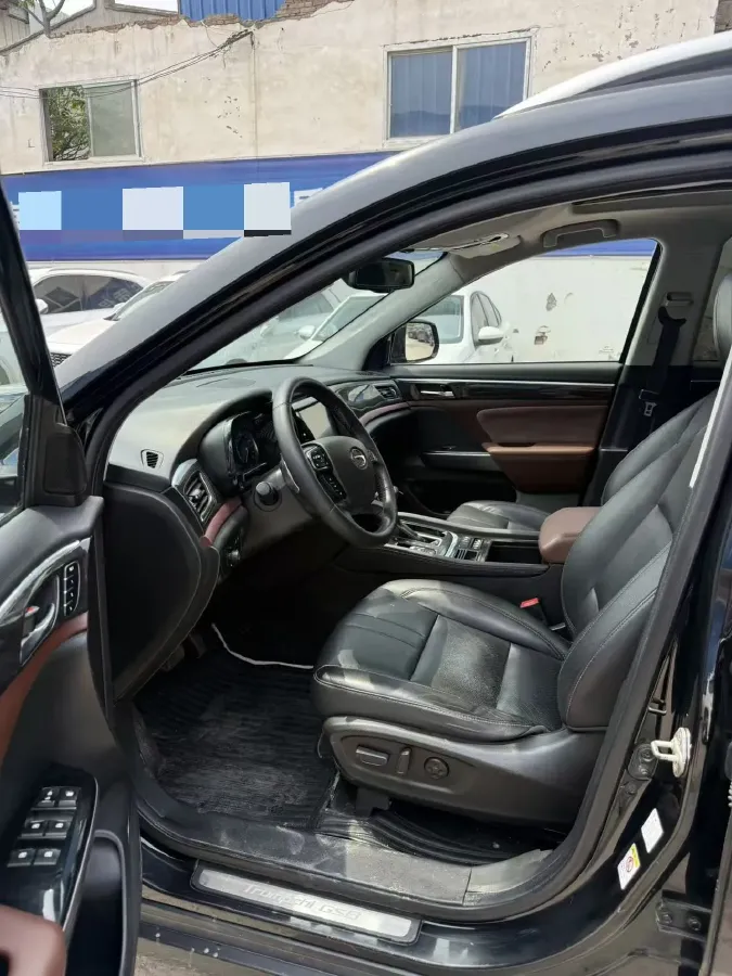 2017 GAC Trumpchi GS8 2.0T 201HP L4 6AT,autocango,china used car exporter,china ev exporter,chinese used car exporter,chinese used ev exporter