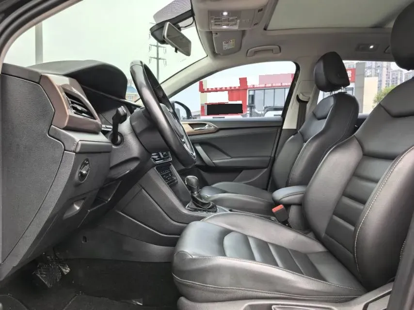 2021 Volkswagen Tharu 1.4T 150HP L4 7DCT,autocango,china used car exporter,china ev exporter,chinese used car exporter,chinese used ev exporter