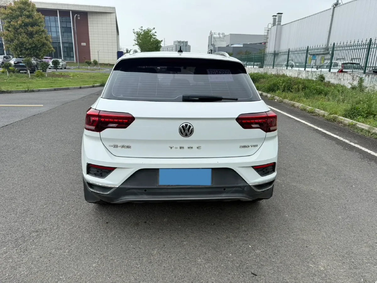 2019 Volkswagen T-Roc 1.4T 150HP L4 7DCT,autocango,china used car exporter,china ev exporter,chinese used car exporter,chinese used ev exporter