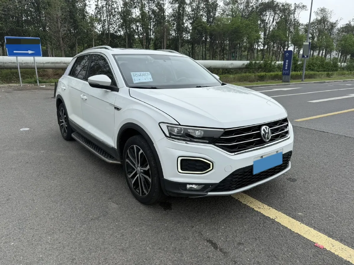 2019 Volkswagen T-Roc 1.4T 150HP L4 7DCT,autocango,china used car exporter,china ev exporter,chinese used car exporter,chinese used ev exporter