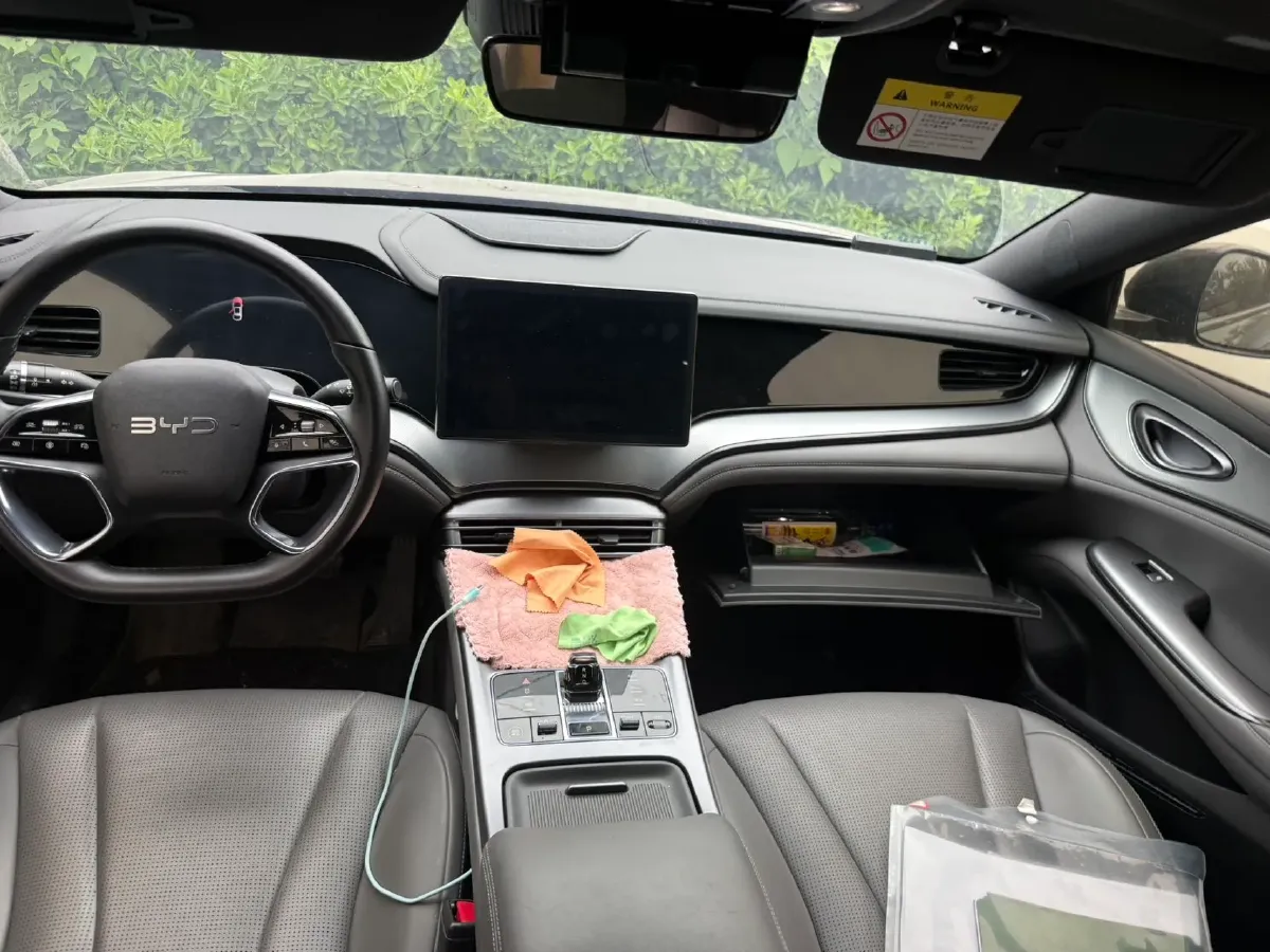 2025 BYD Seal07 DM-i 1.5L 101HP L4 E-CVT PHEV 10.08KWH,autocango,china used car exporter,china ev exporter,chinese used car exporter,chinese used ev exporter