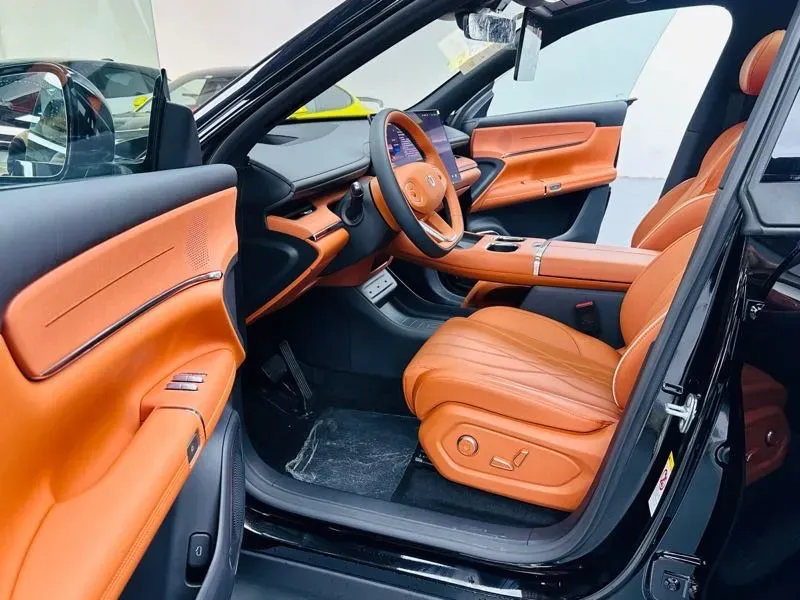 2025 ChangAn QiYuan Q07 1.5T 150HP L4 E-CVT PHEV,autocango,china used car exporter,china ev exporter,chinese used car exporter,chinese used ev exporter