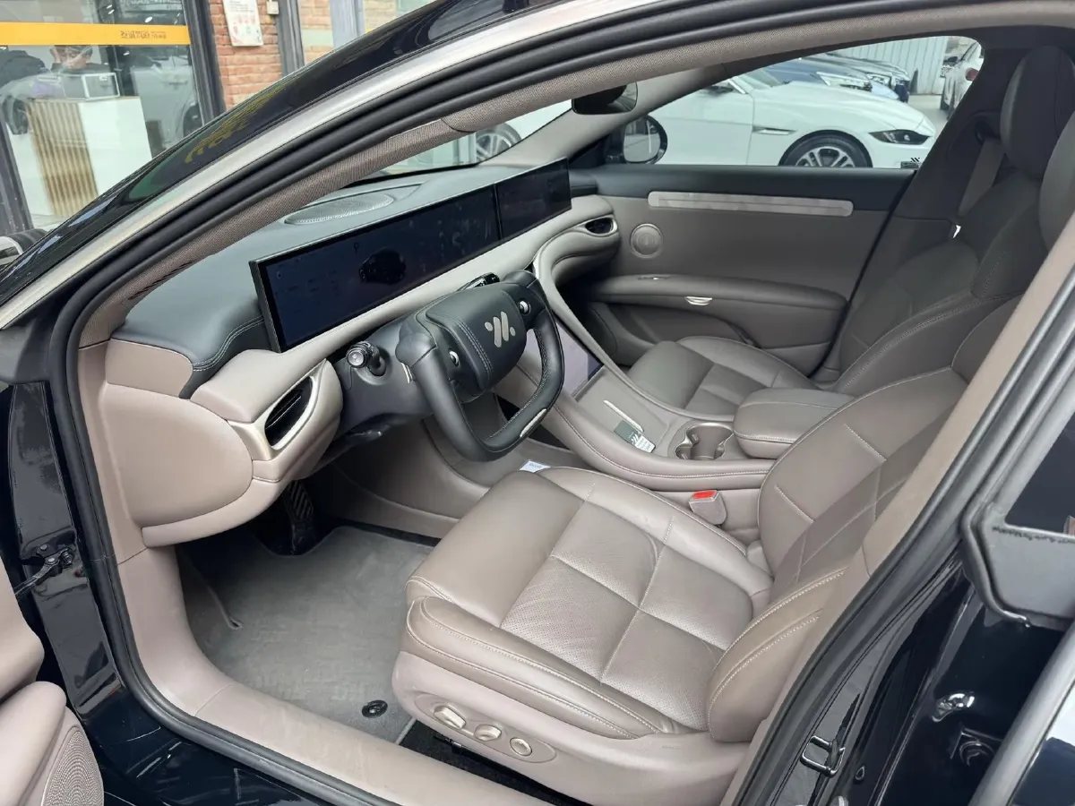 2025 IM L6 BEV,autocango,china used car exporter,china ev exporter,chinese used car exporter,chinese used ev exporter