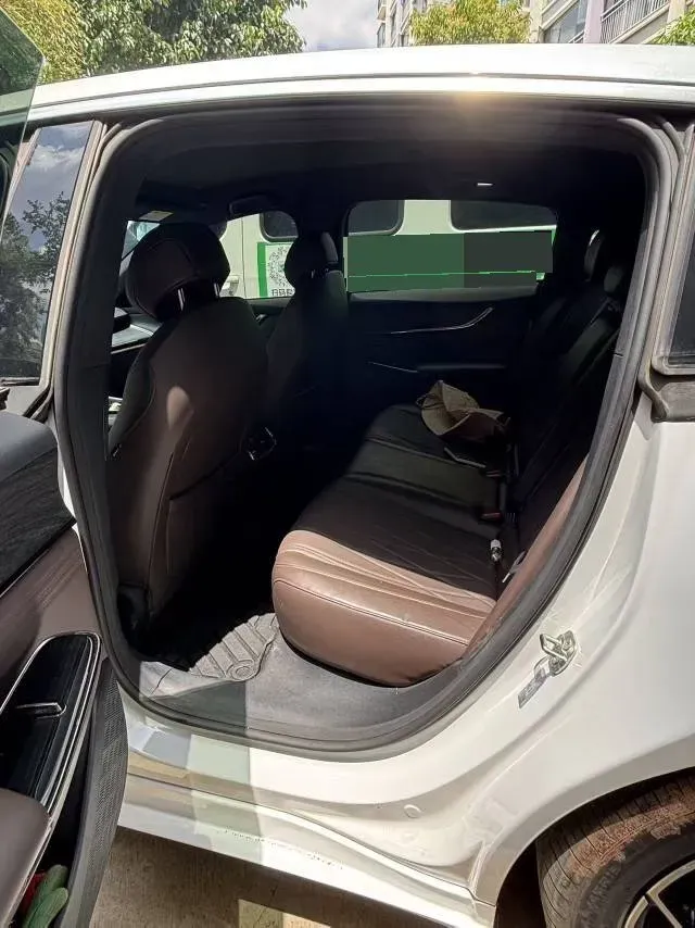 2025 ChangAn QiYuan A07 REEV 98HP REEV 28.4KWH,autocango,china used car exporter,china ev exporter,chinese used car exporter,chinese used ev exporter