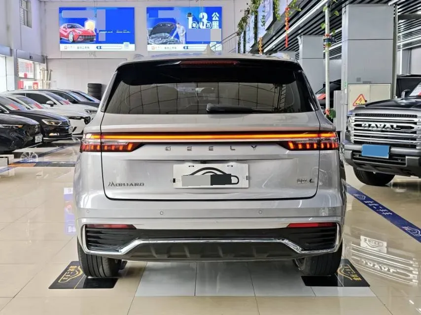2021 Geely Monjaro 2.0T 218HP L4 7DCT,autocango,china used car exporter,china ev exporter,chinese used car exporter,chinese used ev exporter