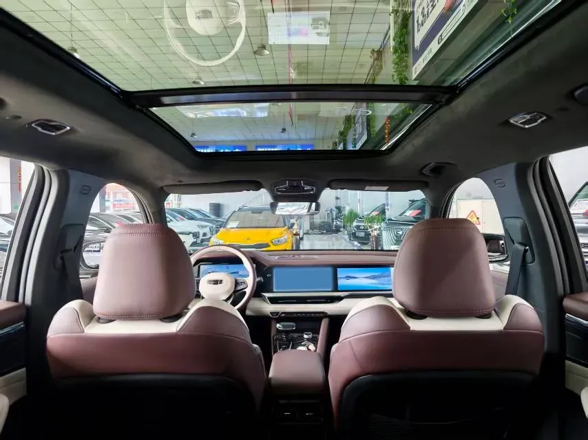 2021 Geely Monjaro 2.0T 218HP L4 7DCT,autocango,china used car exporter,china ev exporter,chinese used car exporter,chinese used ev exporter