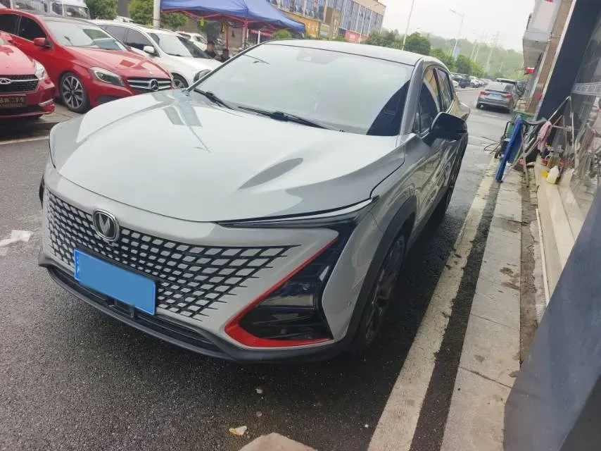2020 ChangAn UNI-T 1.5T 180HP L4 7DCT,autocango,china used car exporter,china ev exporter,chinese used car exporter,chinese used ev exporter