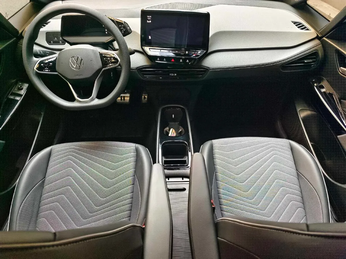 2024 Volkswagen ID.3 BEV 52.8KWH,autocango,china used car exporter,china ev exporter,chinese used car exporter,chinese used ev exporter