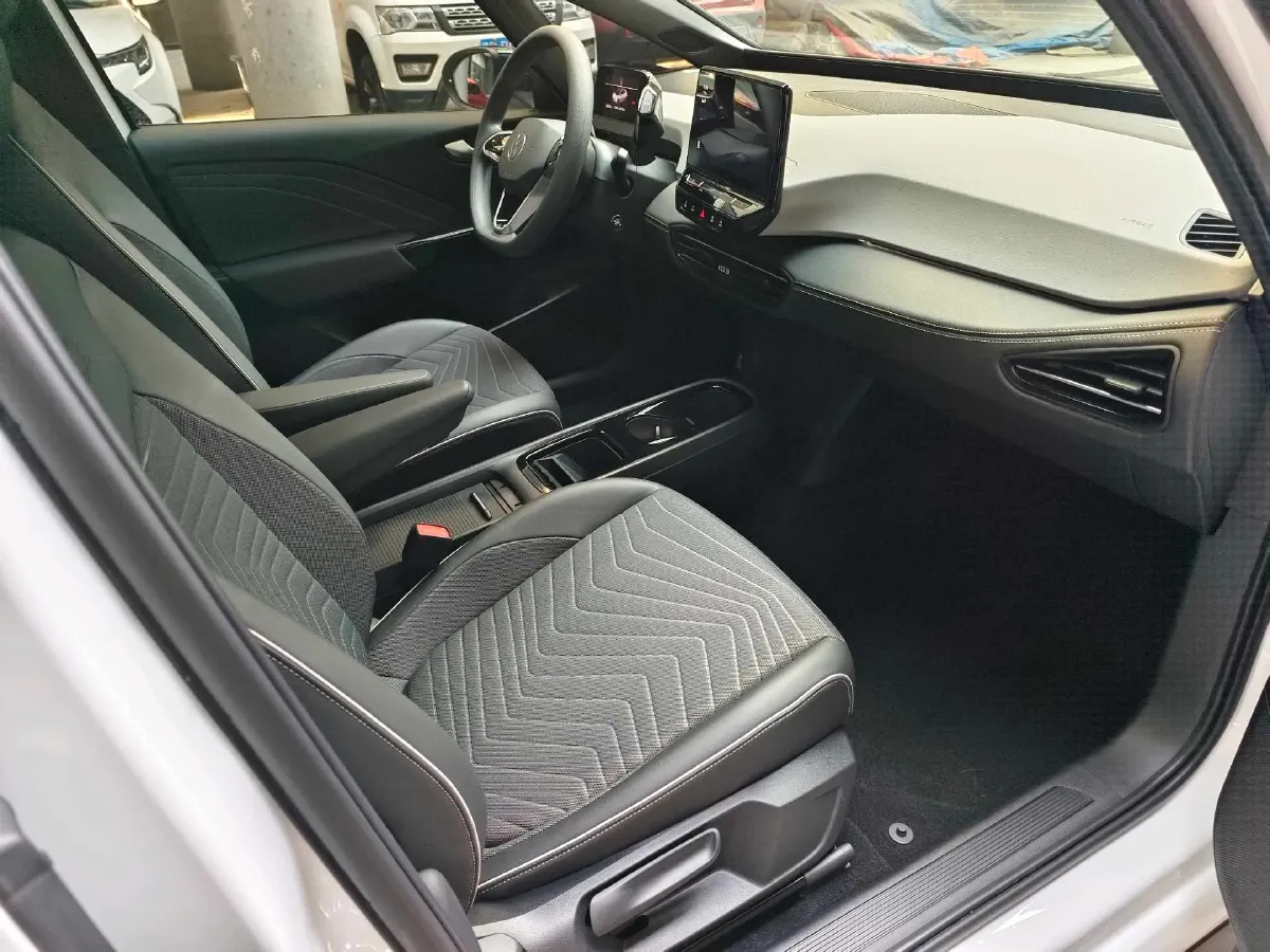 2024 Volkswagen ID.3 BEV 52.8KWH,autocango,china used car exporter,china ev exporter,chinese used car exporter,chinese used ev exporter