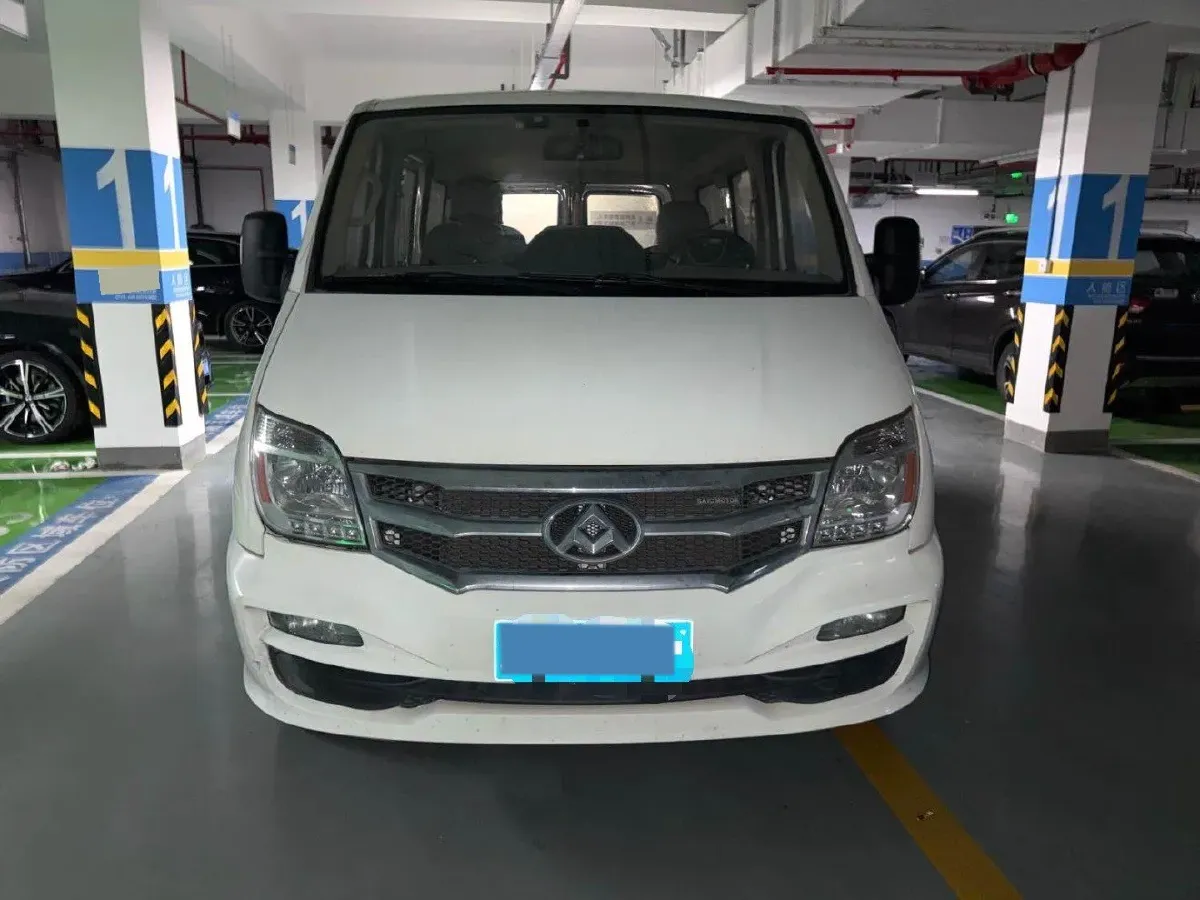 2018 MAXUS XinTu V80 2.5T 136HP L4 6MT,autocango,china used car exporter,china ev exporter,chinese used car exporter,chinese used ev exporter