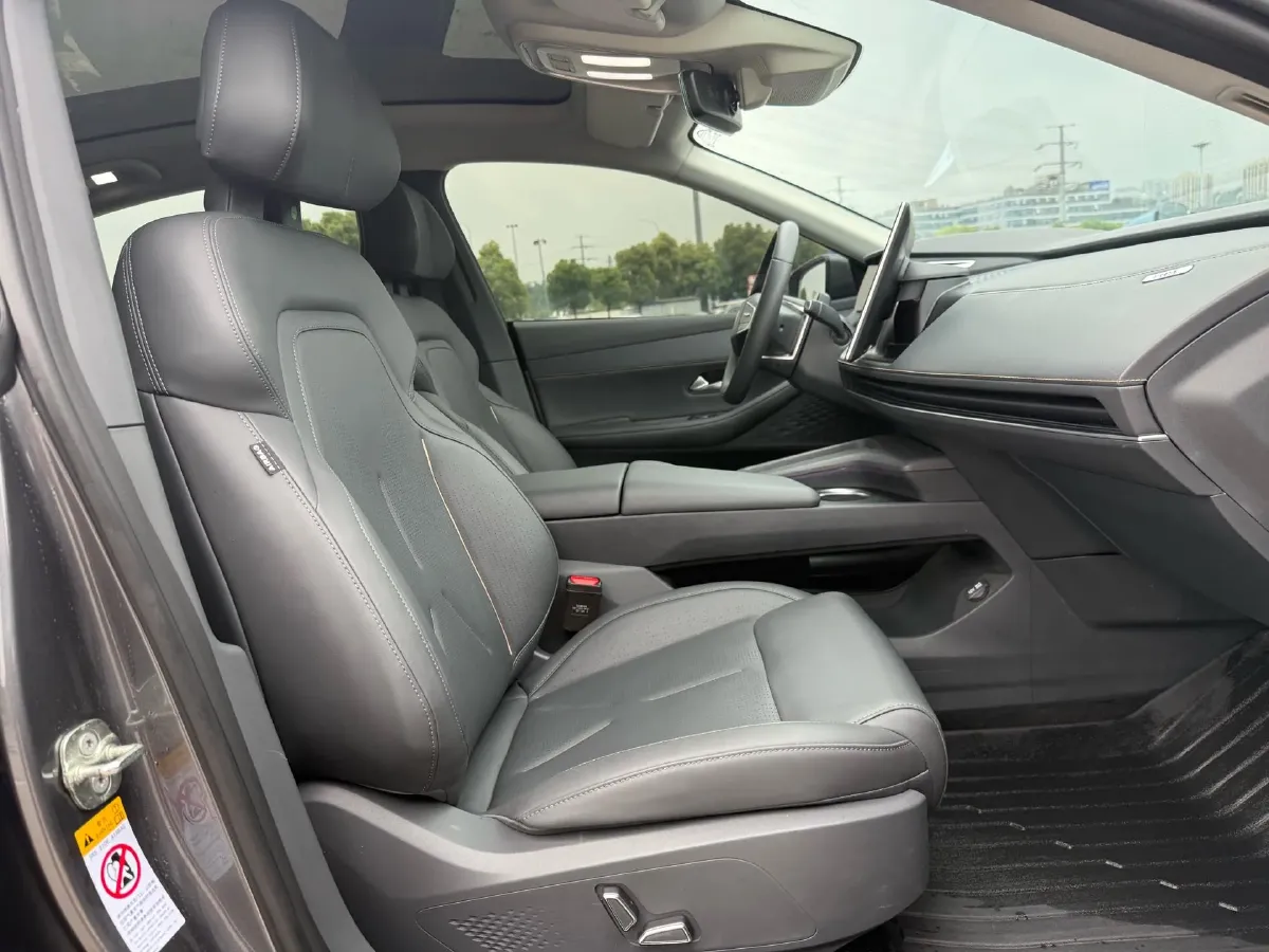 2022 Mazda 3 Axela 2.0L 158HP L4 6AT,autocango,china used car exporter,china ev exporter,chinese used car exporter,chinese used ev exporter