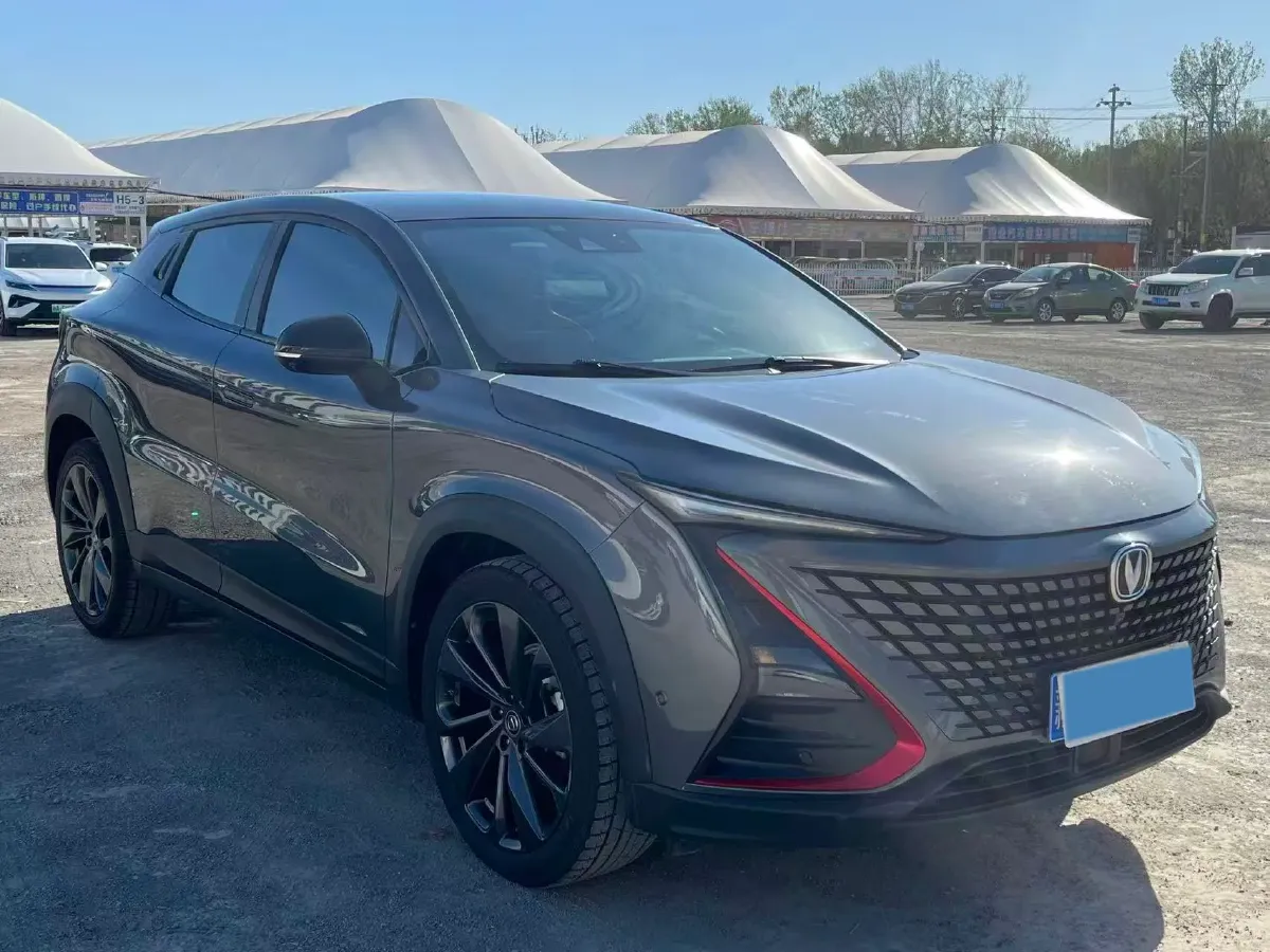 2020 ChangAn UNI-T 1.5T 180HP L4 7DCT,autocango,china used car exporter,china ev exporter,chinese used car exporter,chinese used ev exporter