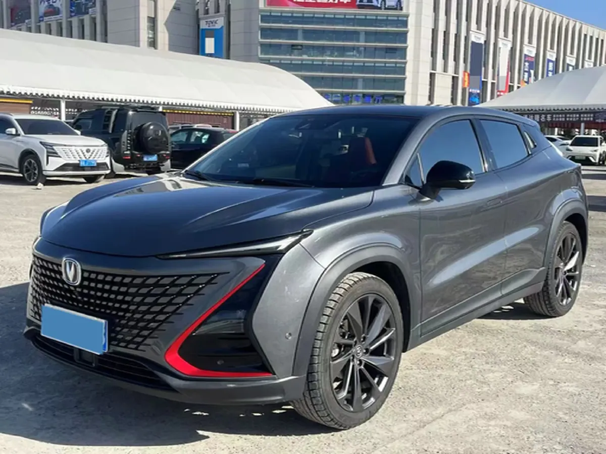 2020 ChangAn UNI-T 1.5T 180HP L4 7DCT,autocango,china used car exporter,china ev exporter,chinese used car exporter,chinese used ev exporter