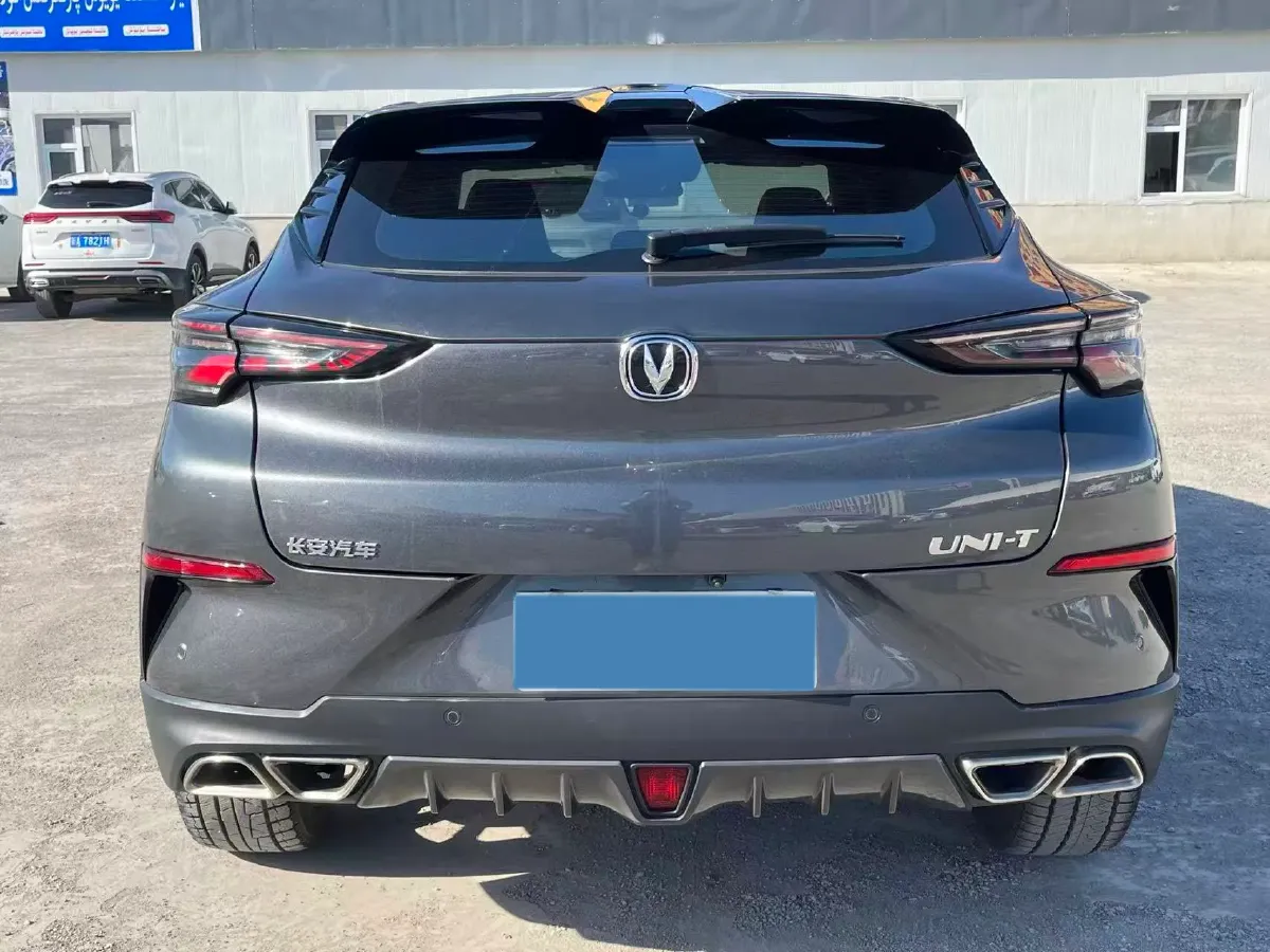 2020 ChangAn UNI-T 1.5T 180HP L4 7DCT,autocango,china used car exporter,china ev exporter,chinese used car exporter,chinese used ev exporter