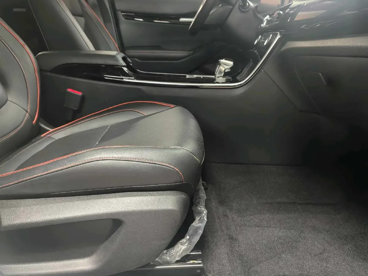 2023 Kia Seltos 1.5L 115HP L4 CVT,autocango,china used car exporter,china ev exporter,chinese used car exporter,chinese used ev exporter