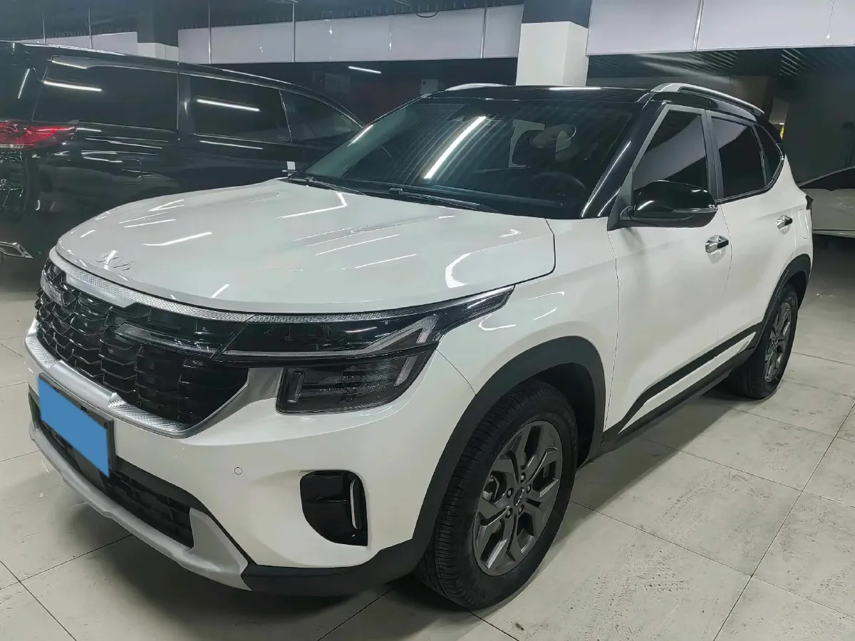 2023 Kia Seltos 1.5L 115HP L4 CVT,autocango,china used car exporter,china ev exporter,chinese used car exporter,chinese used ev exporter