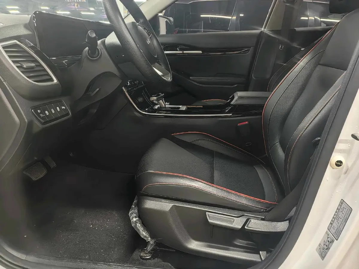 2023 Kia Seltos 1.5L 115HP L4 CVT,autocango,china used car exporter,china ev exporter,chinese used car exporter,chinese used ev exporter