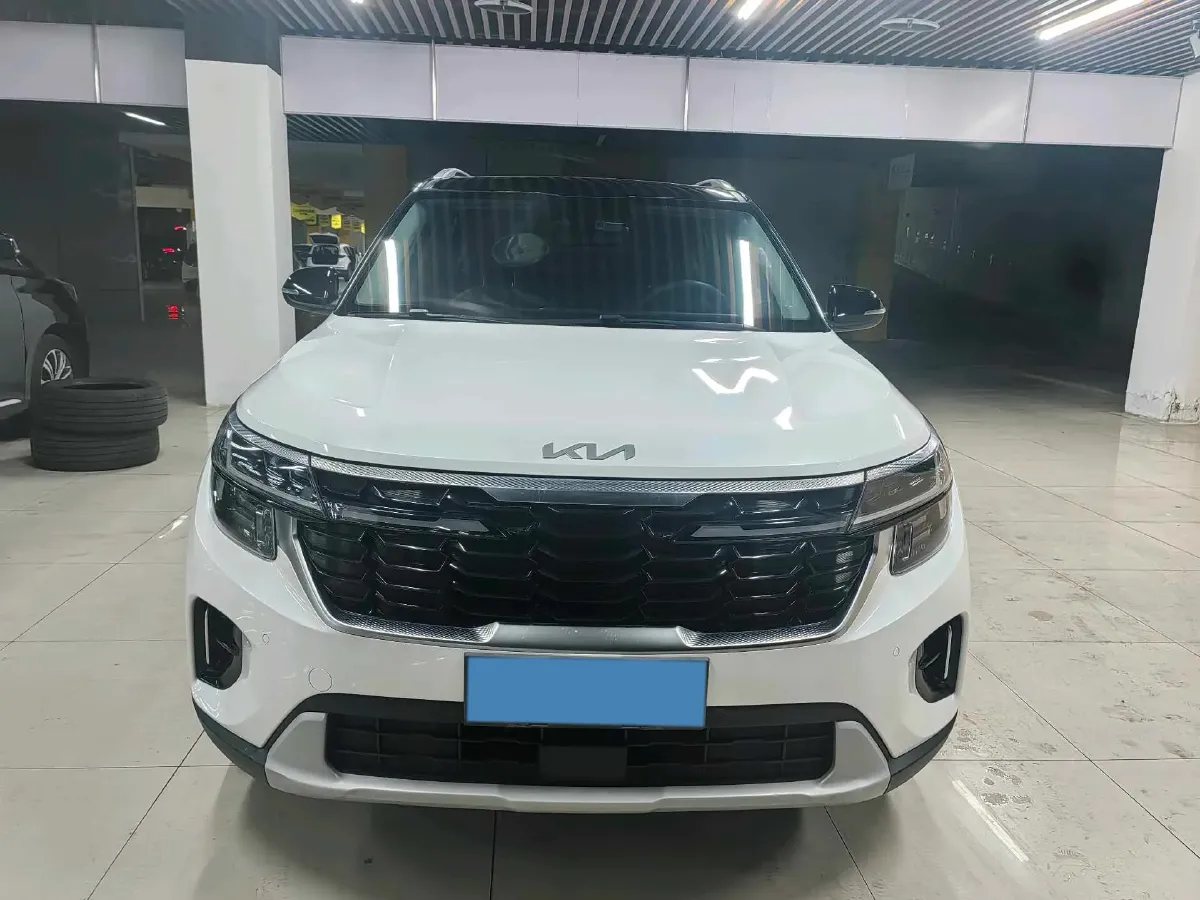 2023 Kia Seltos 1.5L 115HP L4 CVT,autocango,china used car exporter,china ev exporter,chinese used car exporter,chinese used ev exporter