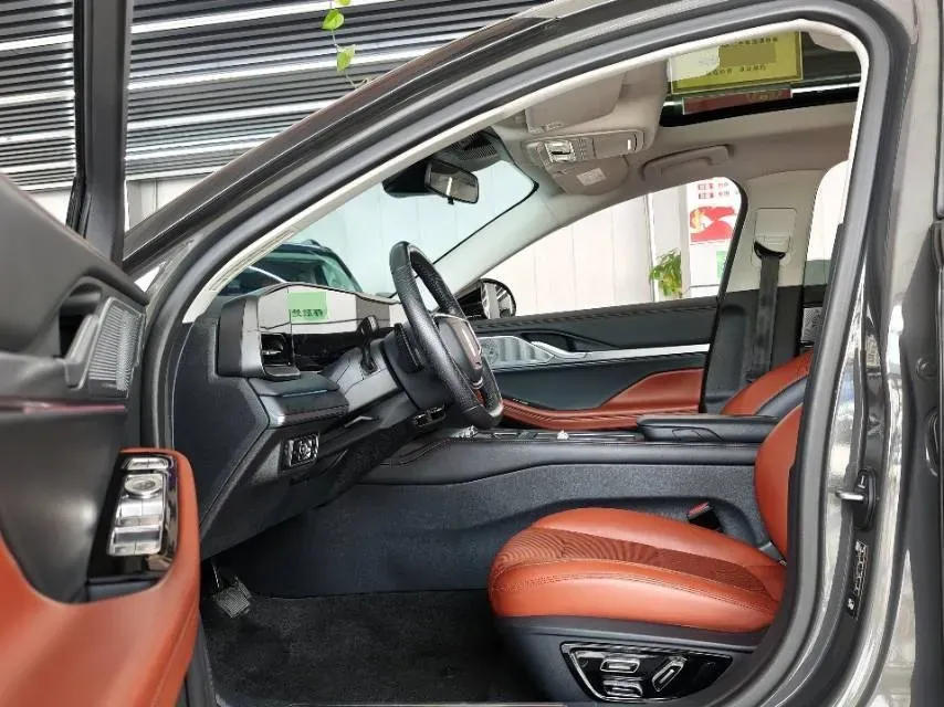 2024 Lincoln Z 2.0T 261HP L4 8AT,autocango,china used car exporter,china ev exporter,chinese used car exporter,chinese used ev exporter