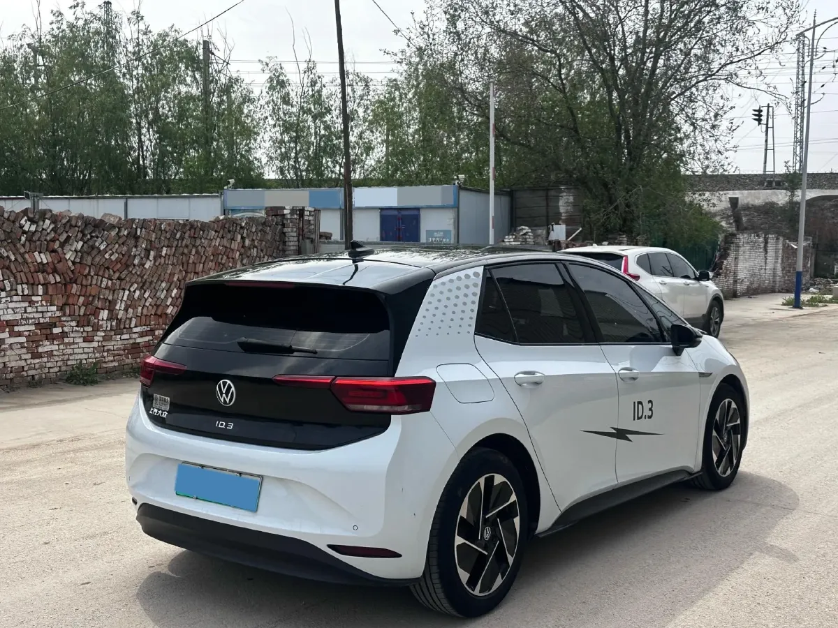 2023 Volkswagen ID.3 BEV 52.8KWH,autocango,china used car exporter,china ev exporter,chinese used car exporter,chinese used ev exporter