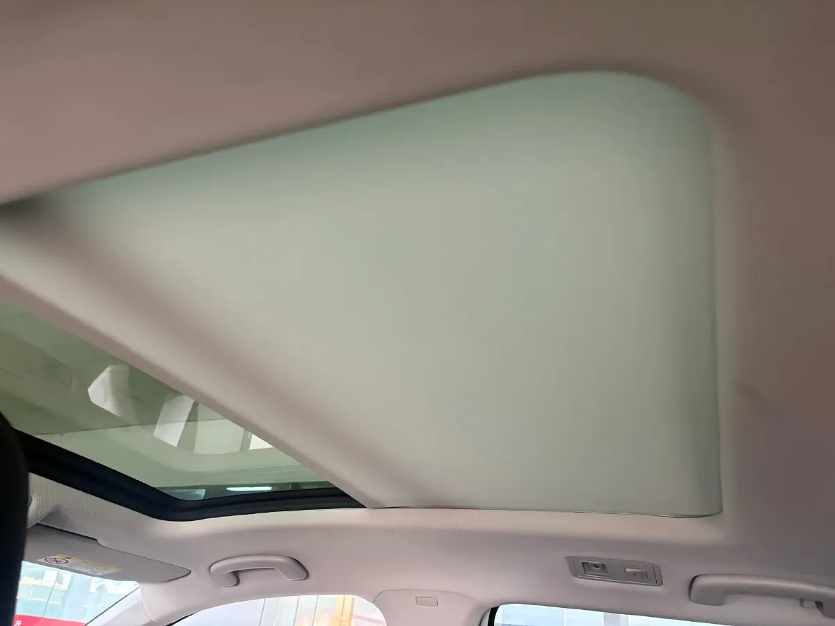 2021 Volkswagen T-Roc 1.4T 150HP L4 7DCT,autocango,china used car exporter,china ev exporter,chinese used car exporter,chinese used ev exporter