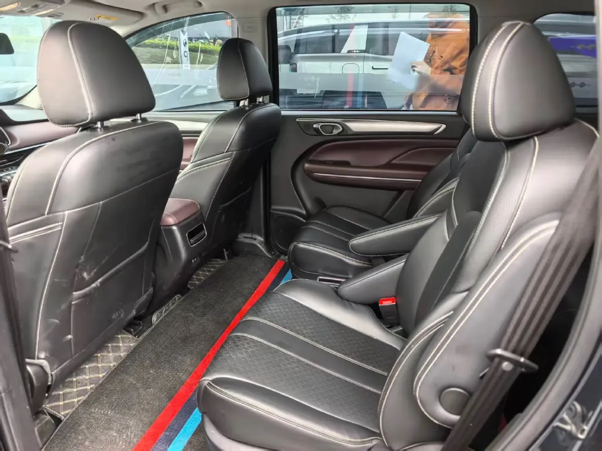 2021 GAC Trumpchi M6 1.5T 169HP L4 7DCT,autocango,china used car exporter,china ev exporter,chinese used car exporter,chinese used ev exporter