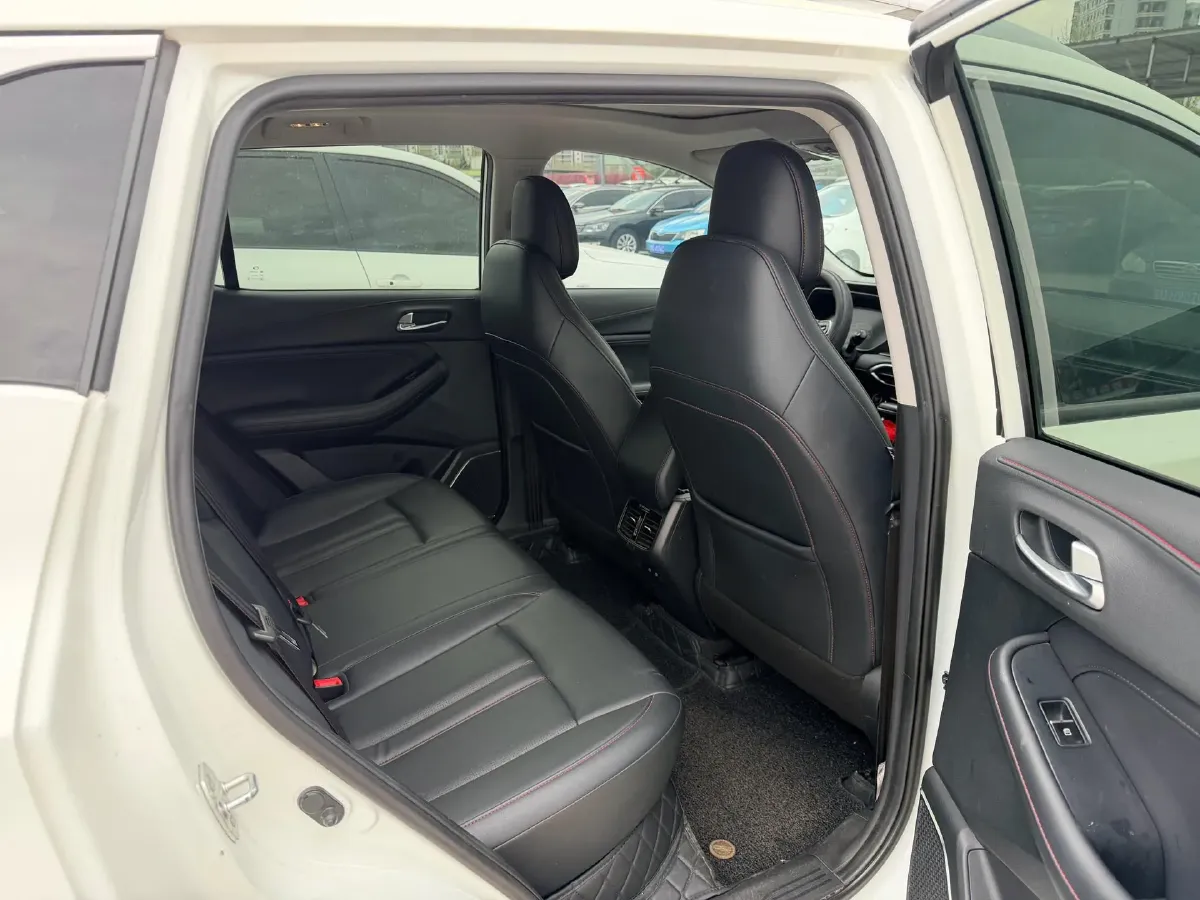 2021 GAC Trumpchi GS4 1.5T 169HP L4 6AT,autocango,china used car exporter,china ev exporter,chinese used car exporter,chinese used ev exporter