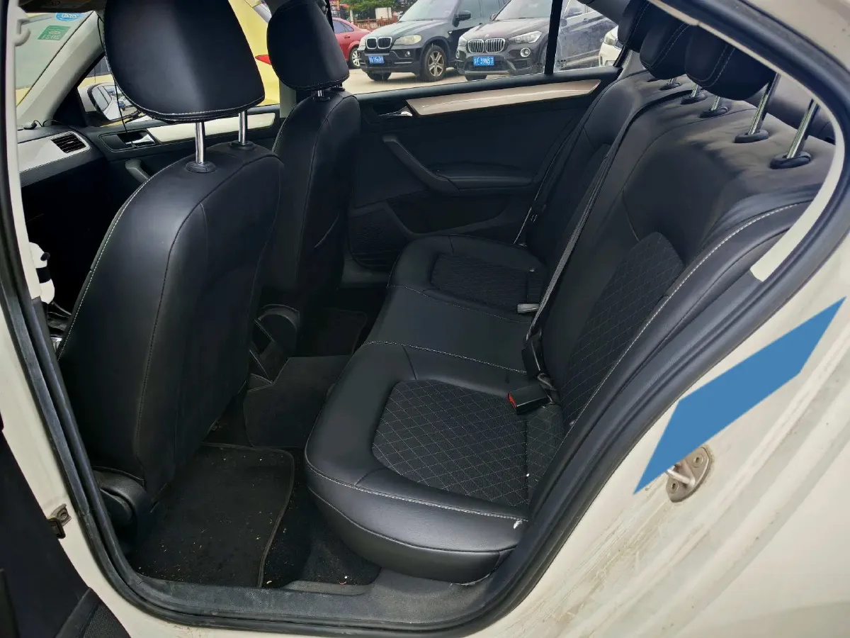 2019 SWM G01 1.5T 156HP L4 6AT,autocango,china used car exporter,china ev exporter,chinese used car exporter,chinese used ev exporter