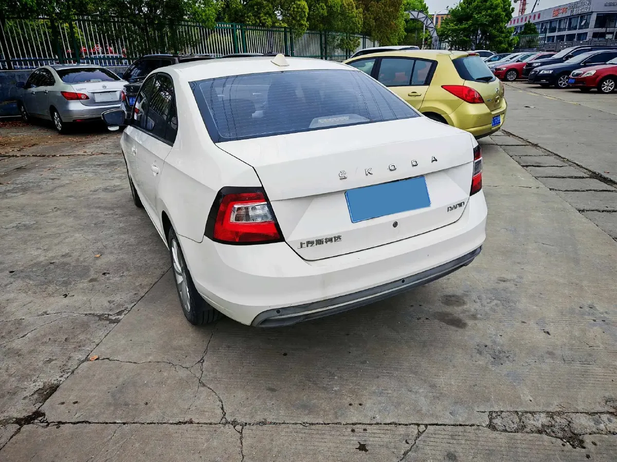 2019 SWM G01 1.5T 156HP L4 6AT,autocango,china used car exporter,china ev exporter,chinese used car exporter,chinese used ev exporter