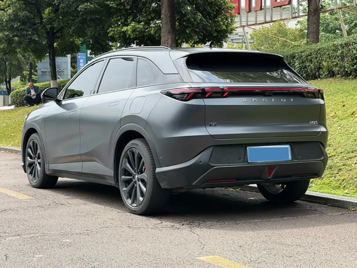 2025 Ford Ranger 2.3T 186HP L4 8AT,autocango,china used car exporter,china ev exporter,chinese used car exporter,chinese used ev exporter