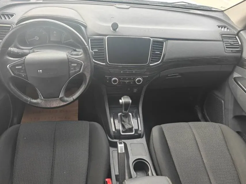 2020 Isuzu LingTuo 2.5T 150HP L4 6AT,autocango,china used car exporter,china ev exporter,chinese used car exporter,chinese used ev exporter