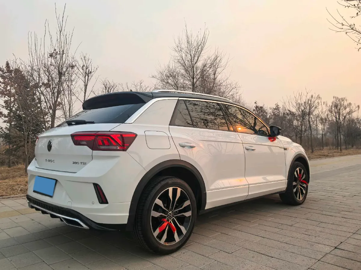 2022 Volkswagen T-Roc 1.4T 150HP L4 7DCT,autocango,china used car exporter,china ev exporter,chinese used car exporter,chinese used ev exporter