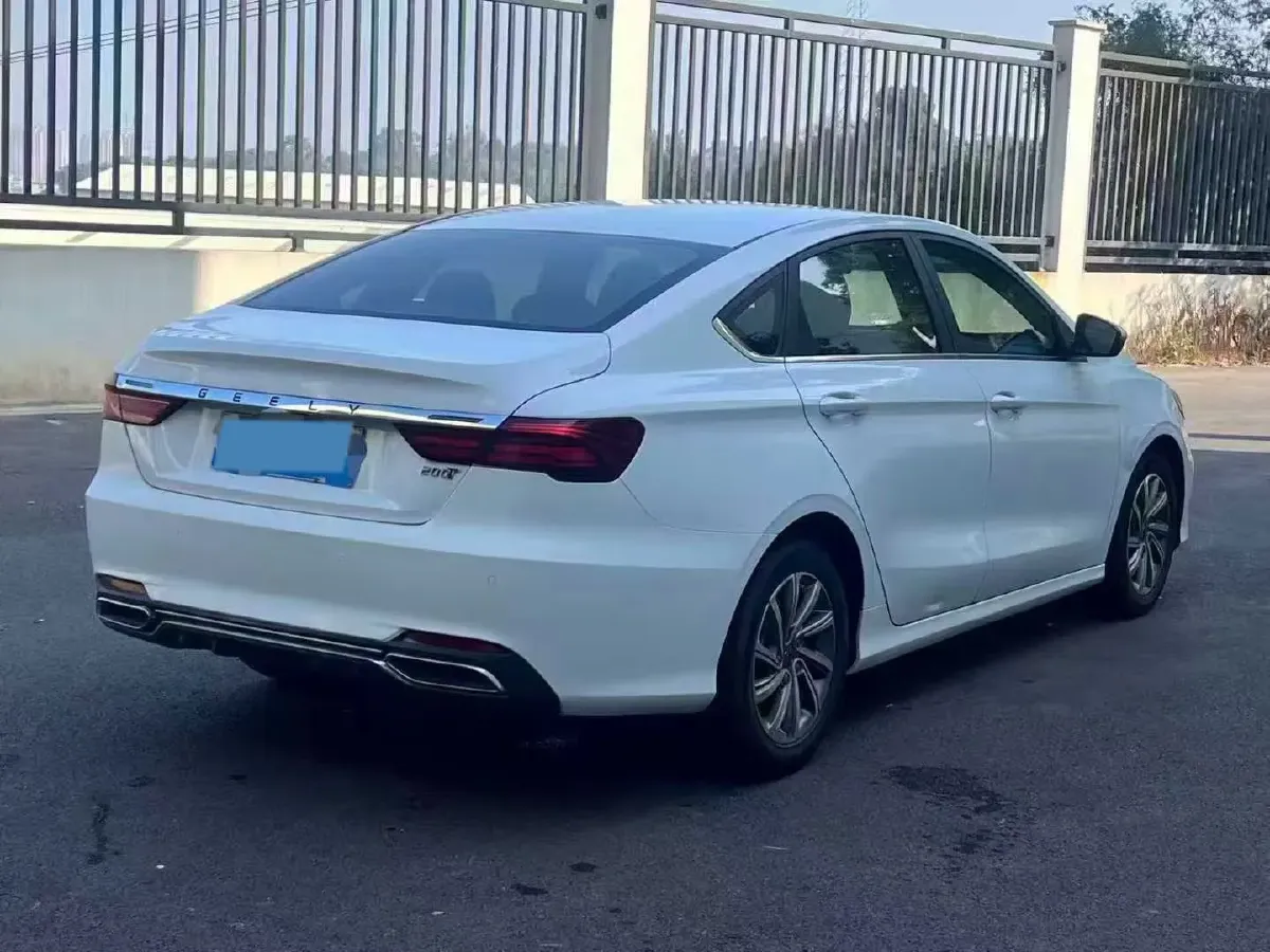 2018 Geely Azkarra 1.8T 163HP L4 6MT,autocango,china used car exporter,china ev exporter,chinese used car exporter,chinese used ev exporter