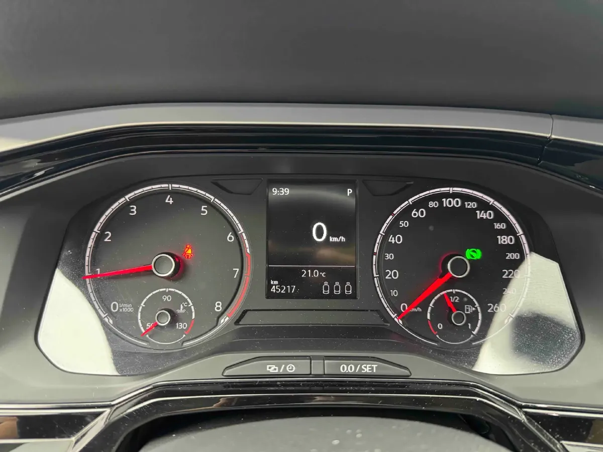 2019 Volkswagen Polo 1.5L 113HP L4 6AT,autocango,china used car exporter,china ev exporter,chinese used car exporter,chinese used ev exporter