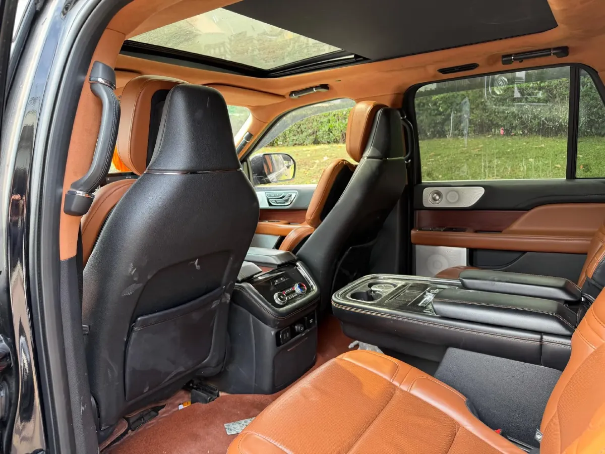 2020 Lincoln Navigator 3.5T 388HP V6 10AT,autocango,china used car exporter,china ev exporter,chinese used car exporter,chinese used ev exporter