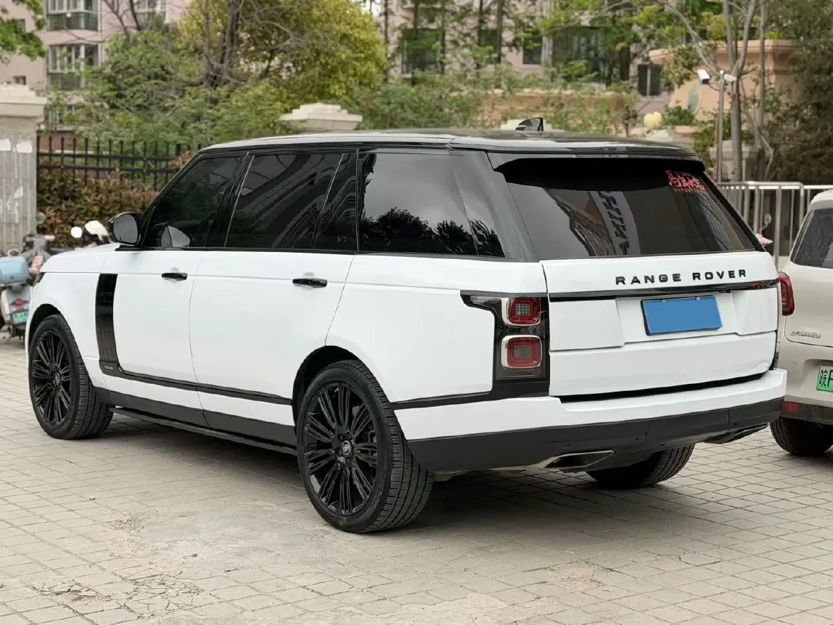 2020 Land Rover Range Rover 3.0T 400HP L6 8AT,autocango,china used car exporter,china ev exporter,chinese used car exporter,chinese used ev exporter