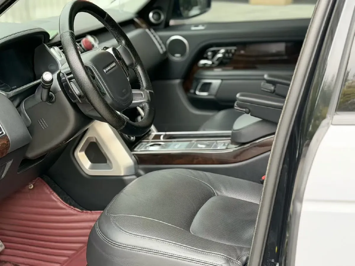 2020 Land Rover Range Rover 3.0T 400HP L6 8AT,autocango,china used car exporter,china ev exporter,chinese used car exporter,chinese used ev exporter