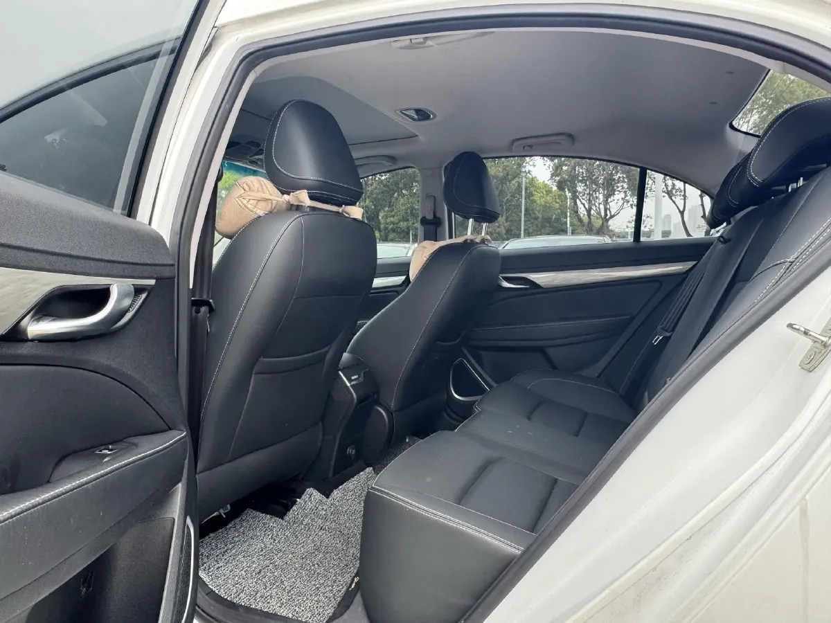 2019 Geely Emgrand 1.5L 109HP L4 CVT,autocango,china used car exporter,china ev exporter,chinese used car exporter,chinese used ev exporter