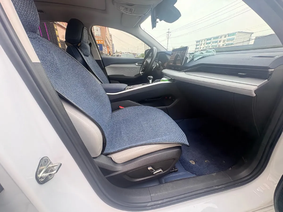 2021 Geely Preface 2.0T 190HP L4 7DCT,autocango,china used car exporter,china ev exporter,chinese used car exporter,chinese used ev exporter