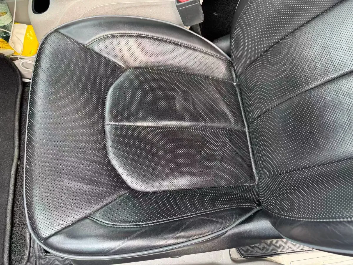 2017 Chrysler Pacifica 3.6L 279HP V6 9AT,autocango,china used car exporter,china ev exporter,chinese used car exporter,chinese used ev exporter