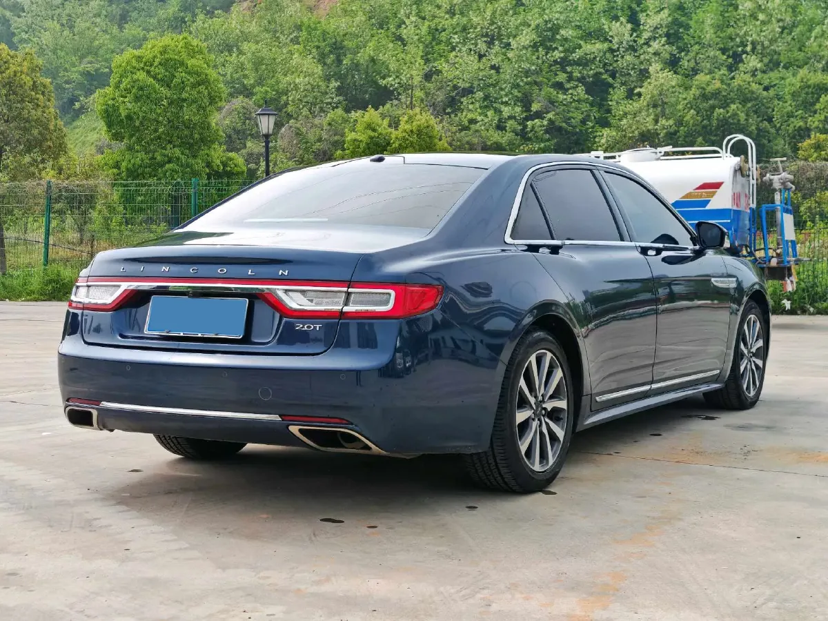2017 Lincoln Continental 2.0T 261HP L4 6AT,autocango,china used car exporter,china ev exporter,chinese used car exporter,chinese used ev exporter