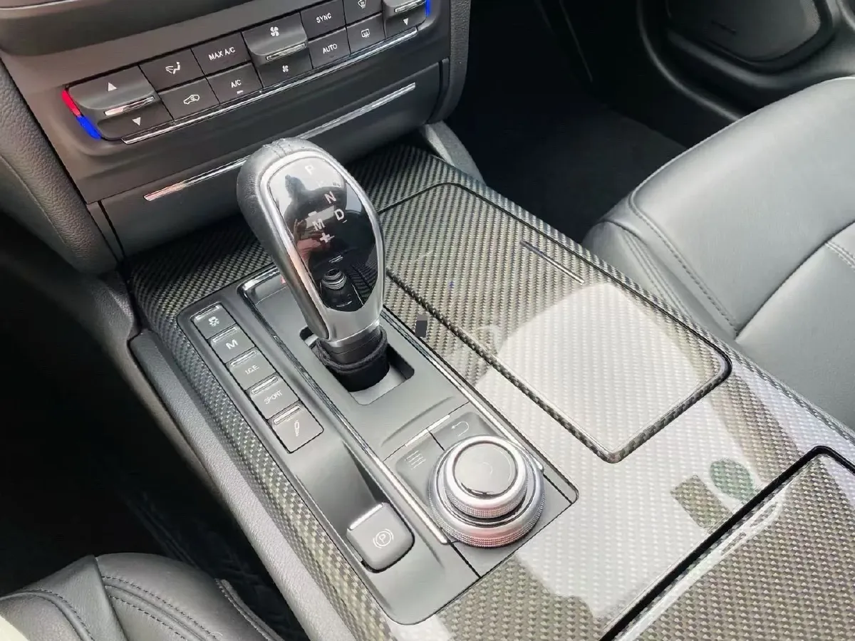 2019 Maserati Ghibli 3.0T 350HP V6 8AT,autocango,china used car exporter,china ev exporter,chinese used car exporter,chinese used ev exporter