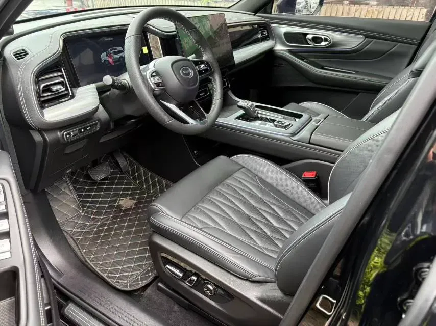 2022 GAC Trumpchi GS8 2.0T 252HP L4 8AT,autocango,china used car exporter,china ev exporter,chinese used car exporter,chinese used ev exporter