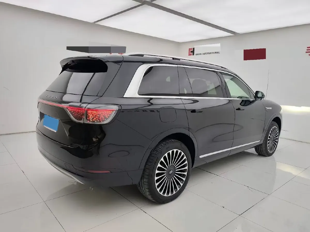 2024 AITO AITO M9 1.5T 152HP L4 REEV 42KWH,autocango,china used car exporter,china ev exporter,chinese used car exporter,chinese used ev exporter