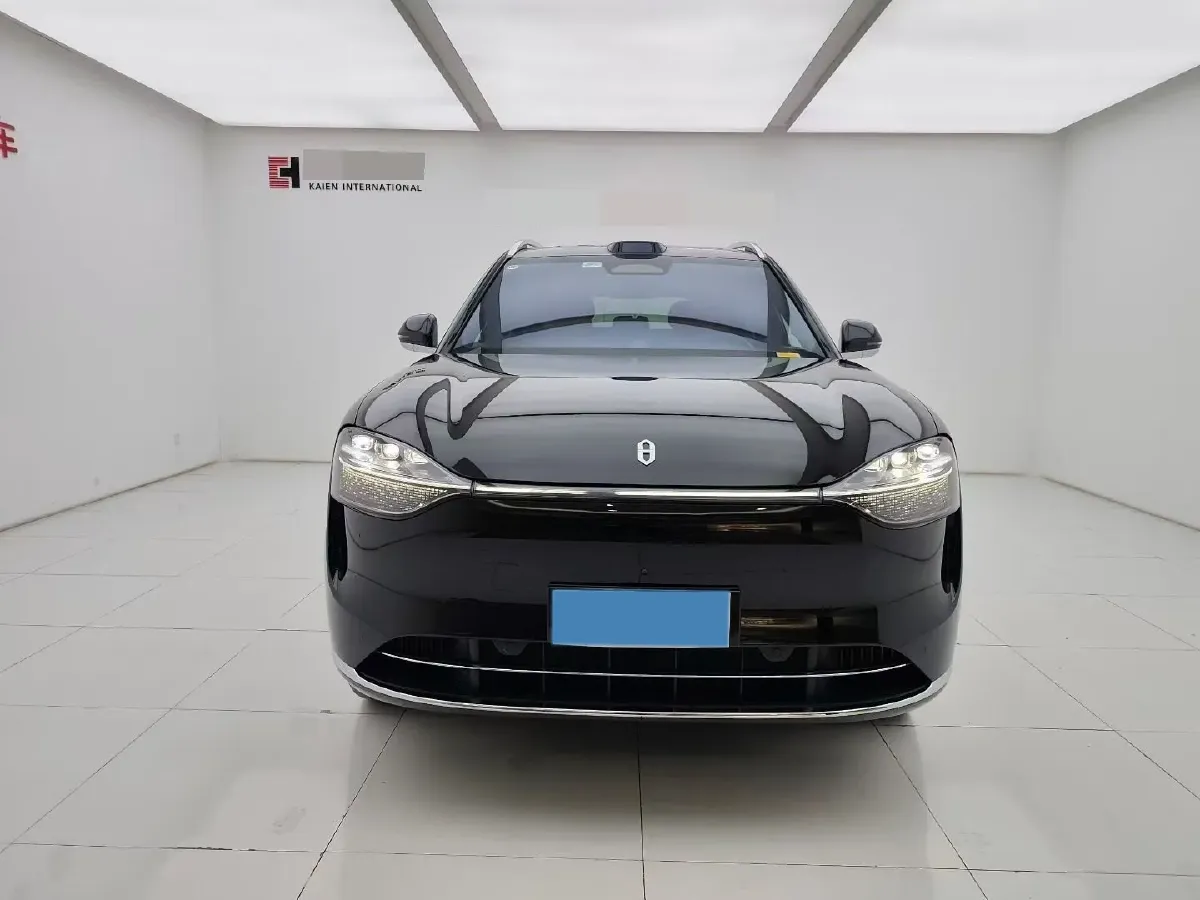 2024 AITO AITO M9 1.5T 152HP L4 REEV 42KWH,autocango,china used car exporter,china ev exporter,chinese used car exporter,chinese used ev exporter