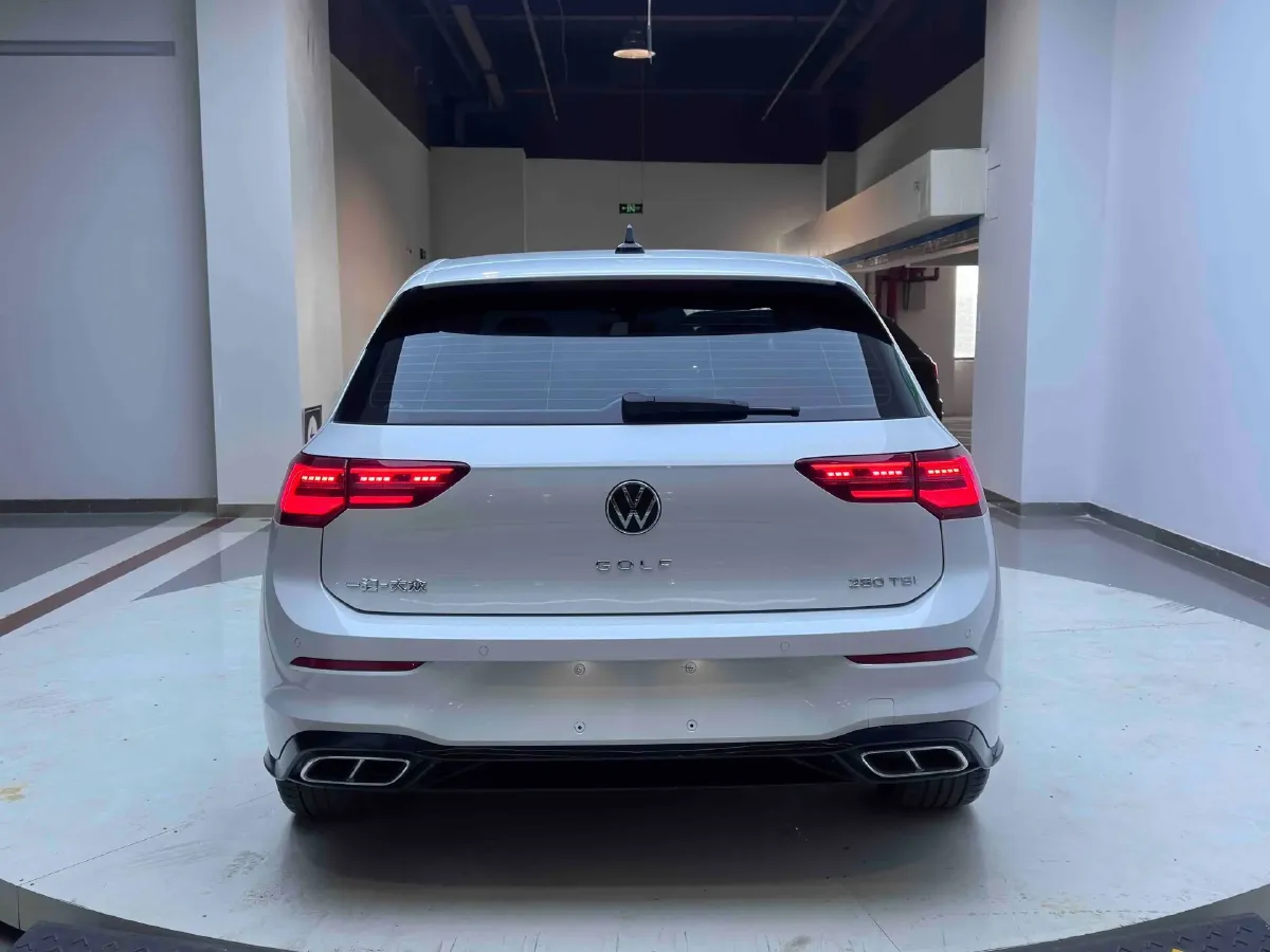 2023 Volkswagen Golf 1.4T 150HP L4 7DCT,autocango,china used car exporter,china ev exporter,chinese used car exporter,chinese used ev exporter