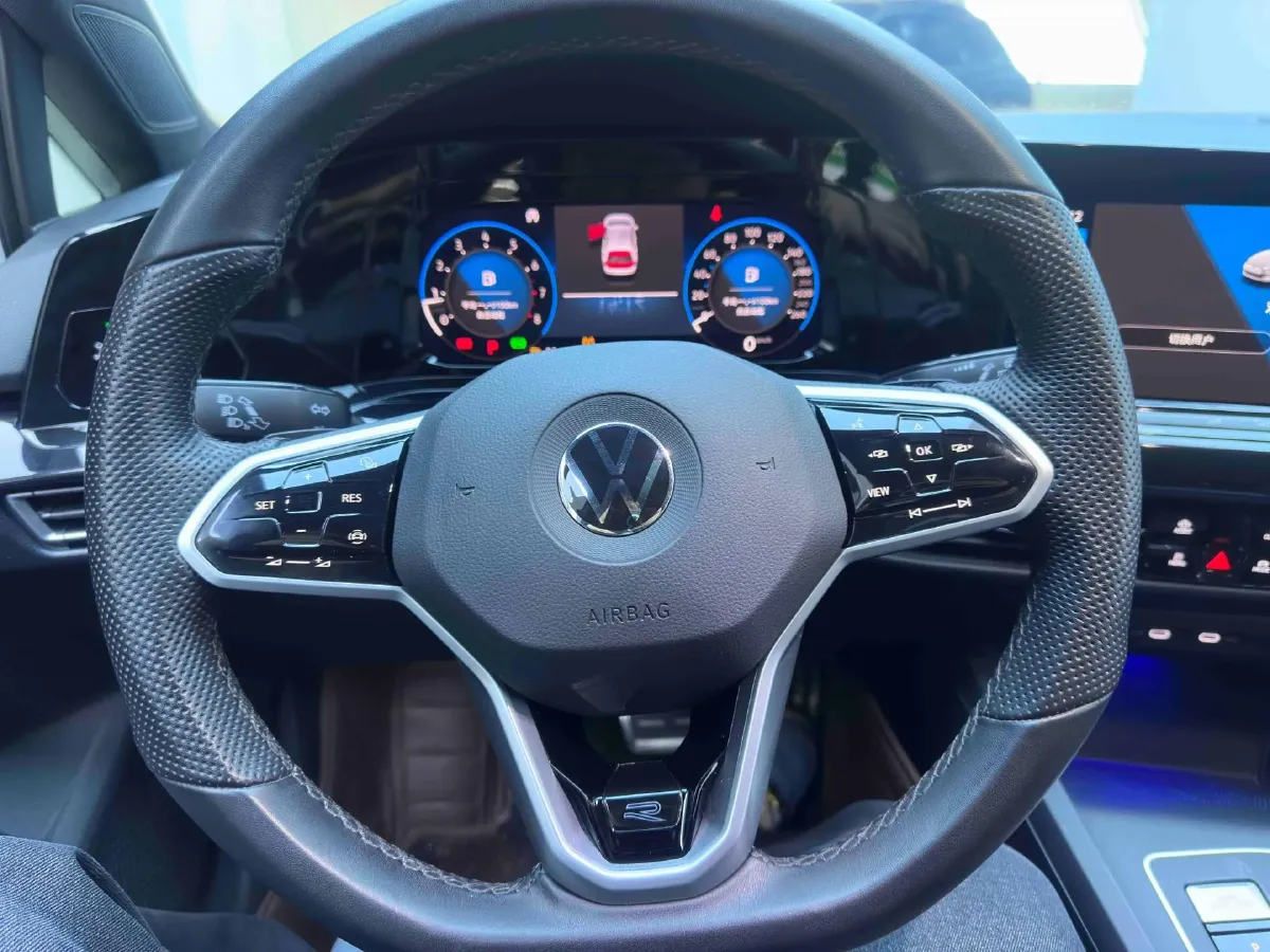 2023 Volkswagen Golf 1.4T 150HP L4 7DCT,autocango,china used car exporter,china ev exporter,chinese used car exporter,chinese used ev exporter