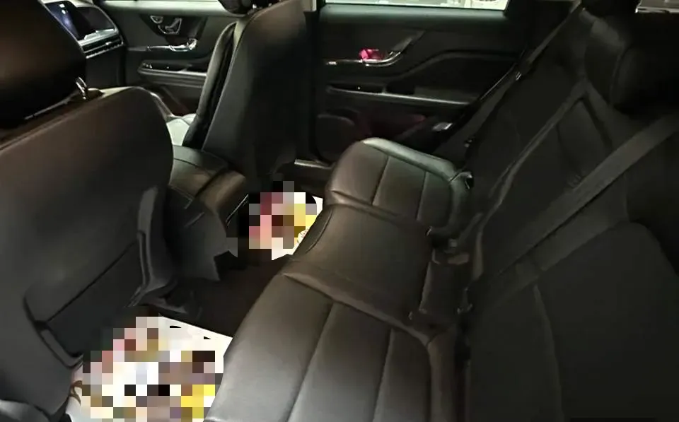 2023 Lincoln Corsair 2.0T 261HP L4 8AT,autocango,china used car exporter,china ev exporter,chinese used car exporter,chinese used ev exporter